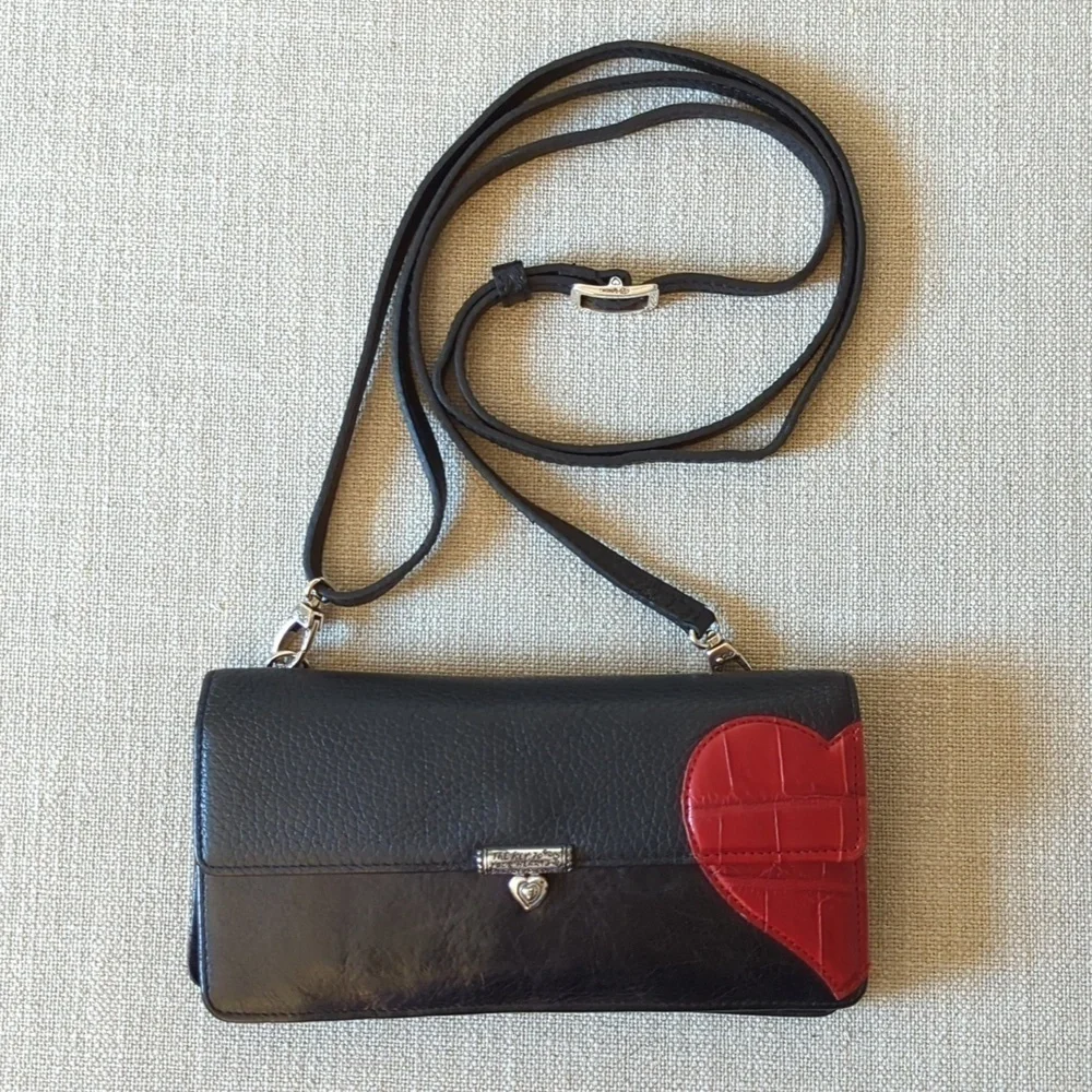 Vintage Brighton Crossbody Wallet heart motif leather - Picture 1 of 6